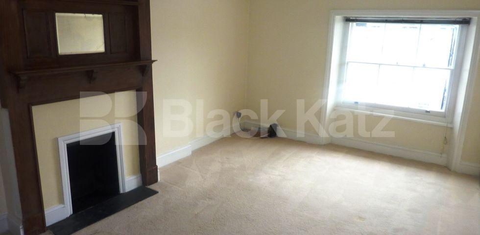 			NEW INSTRUCTION, 2 Bedroom, 1 bath, 1 reception Flat			 St Augustines Road, CAMDEN SQUARE